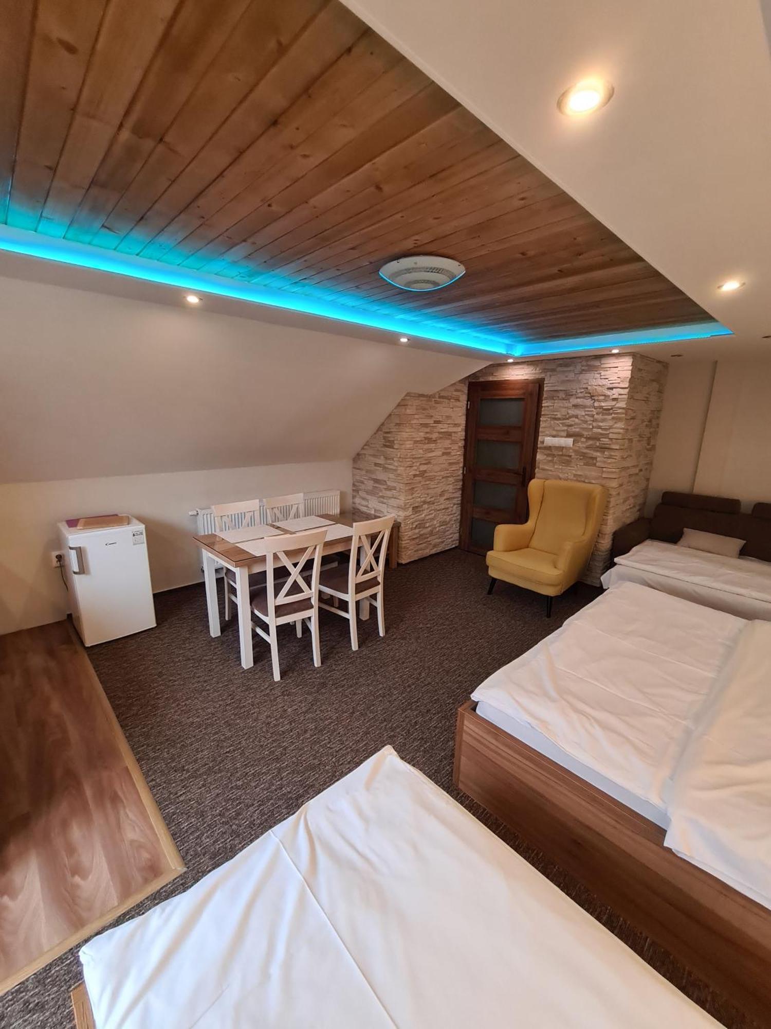 Villa Durcik Vel'ka Lomnica Rom bilde